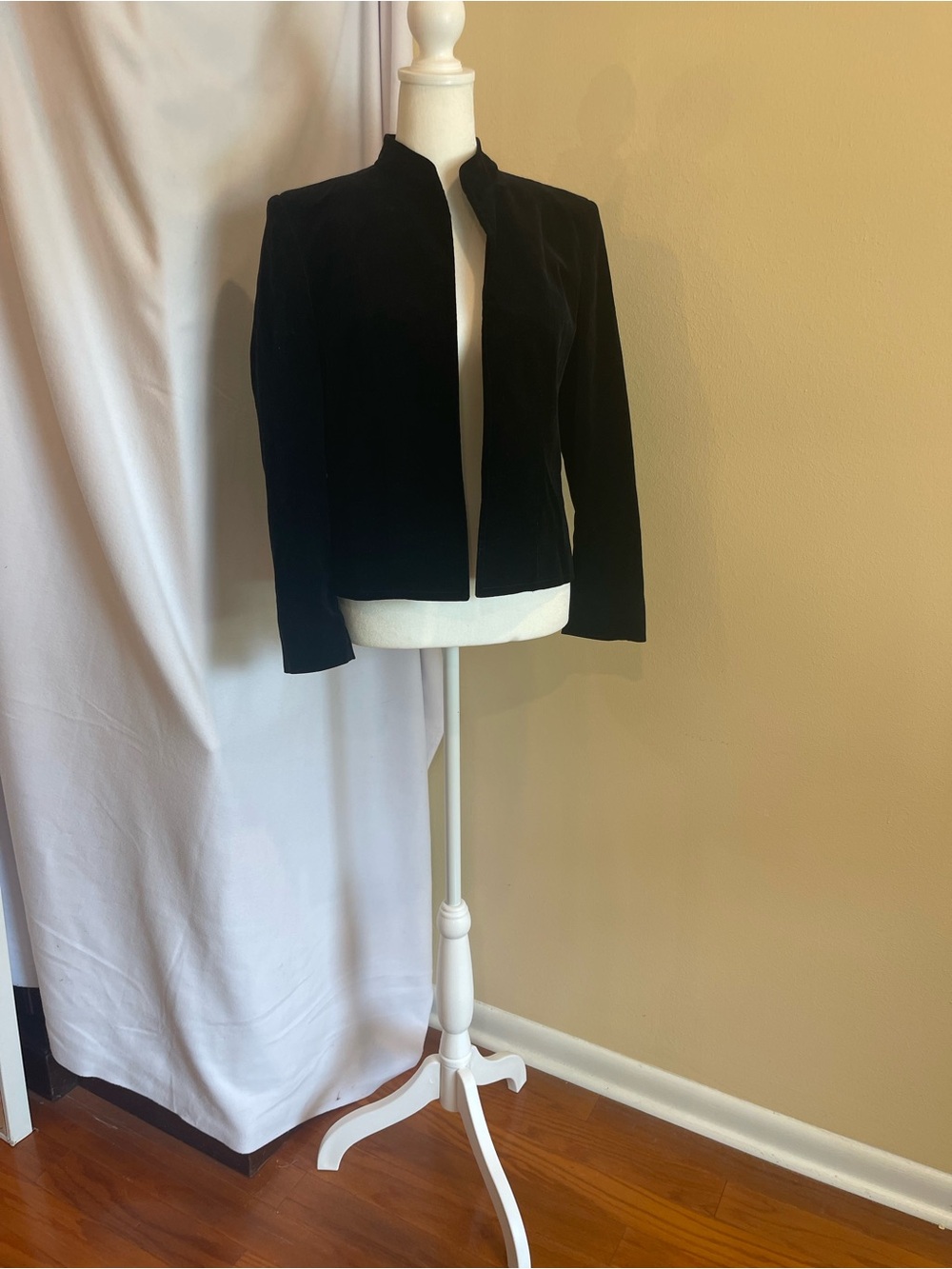 Vintage Black Velvet Evening Jacket Open Front Blazer Quiet Luxury Formal 10 P - Picture 3 of 16